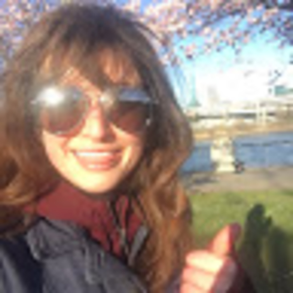 Meet your Posher, Emily